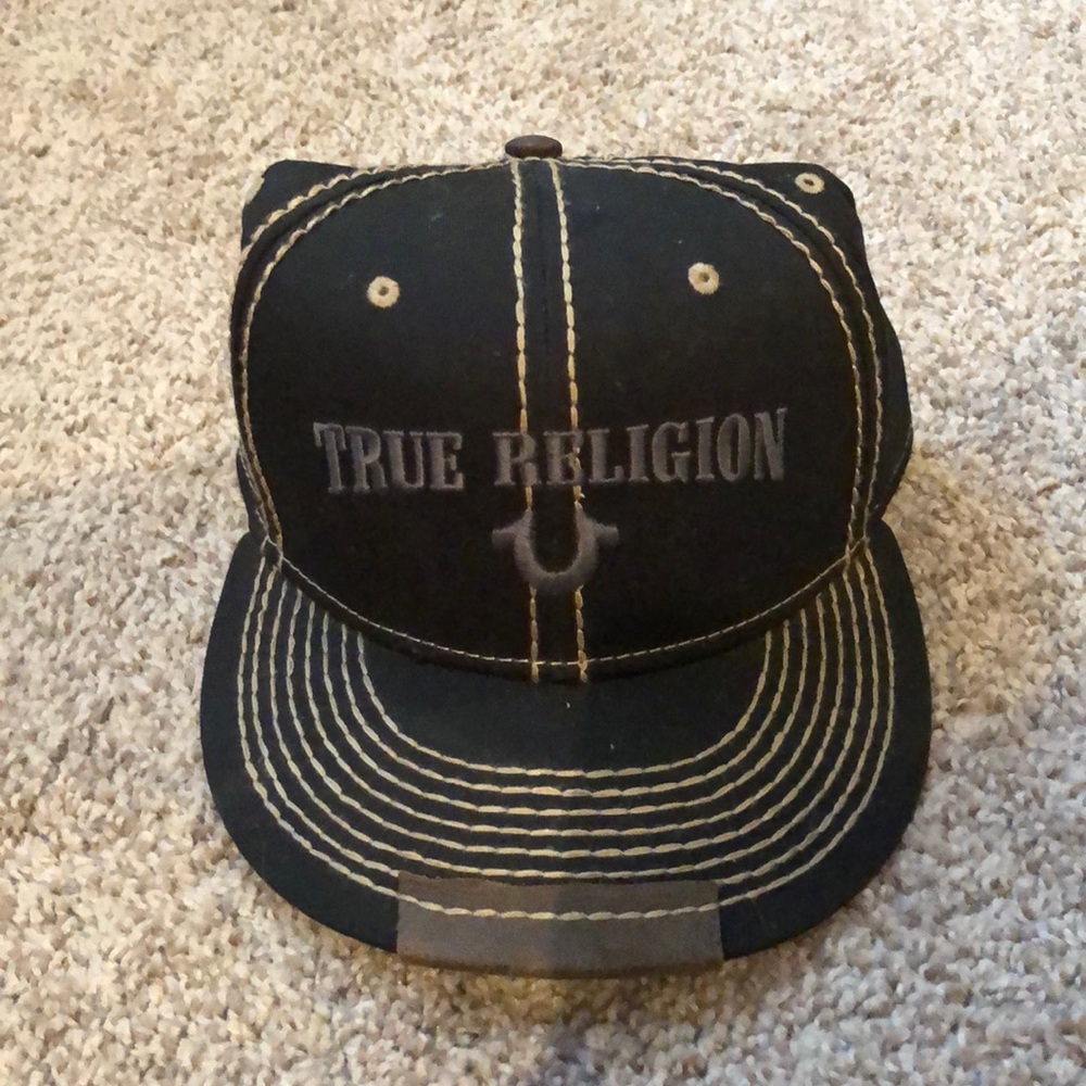 True Religion hat